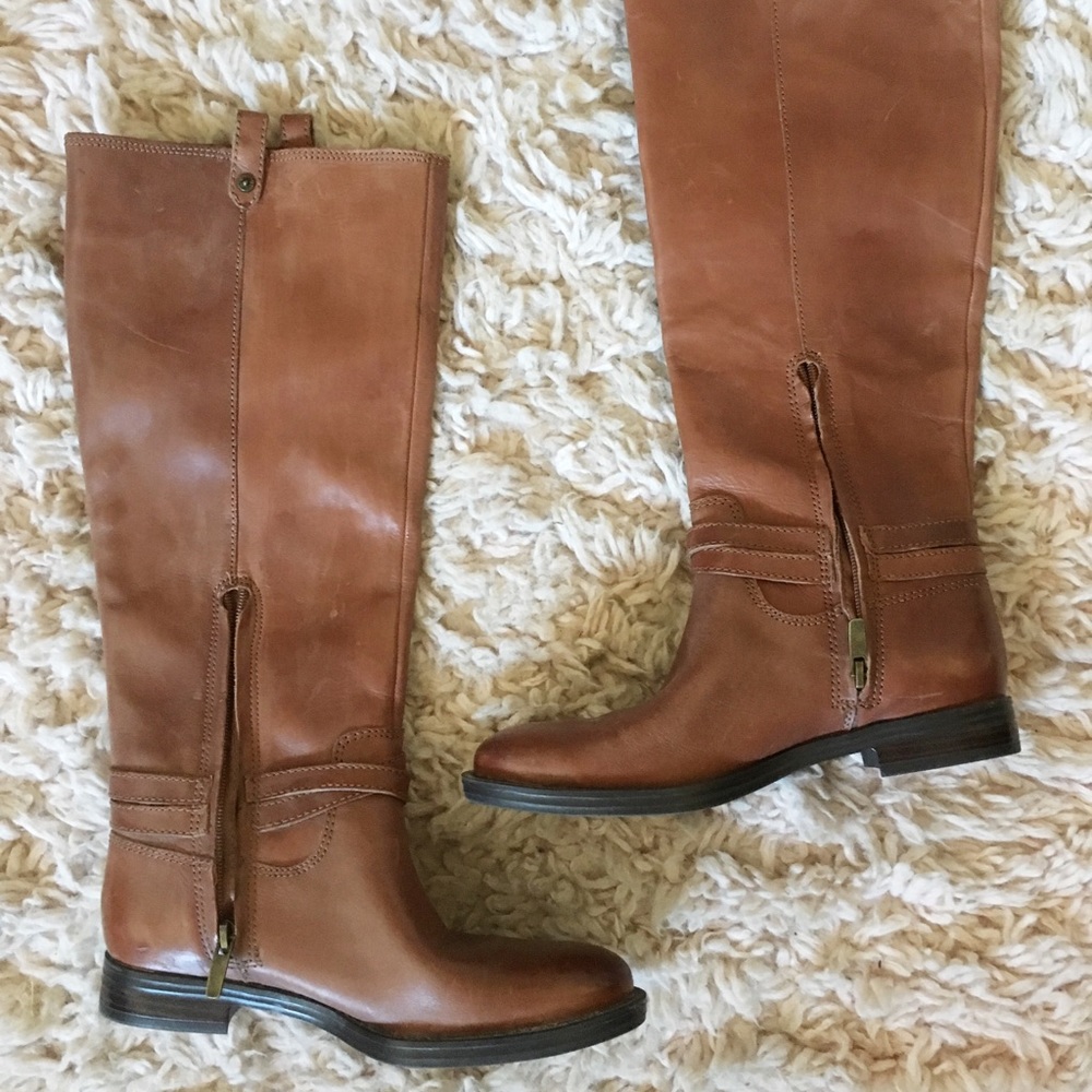 Riding boots